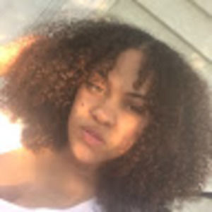 Meet your Posher, Keila